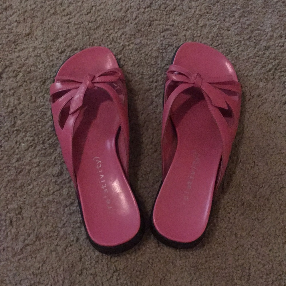 Women’s sandals